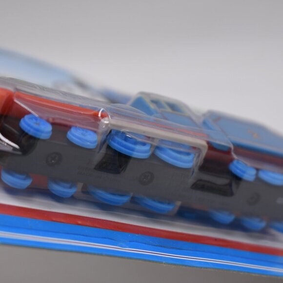 1993 Edward Diecast Blue Engine ERTL Thomas the Tank Engine & Friends Train New - Picture 8 of 11